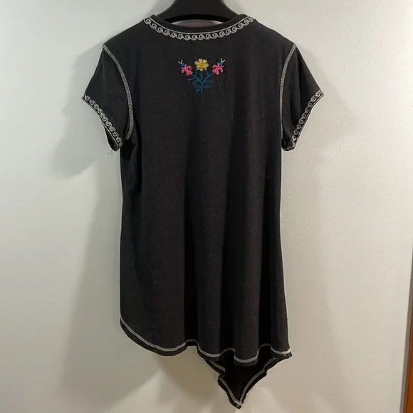 Double D Ranch Embroidered Tunic Top - Picture 6 of 11